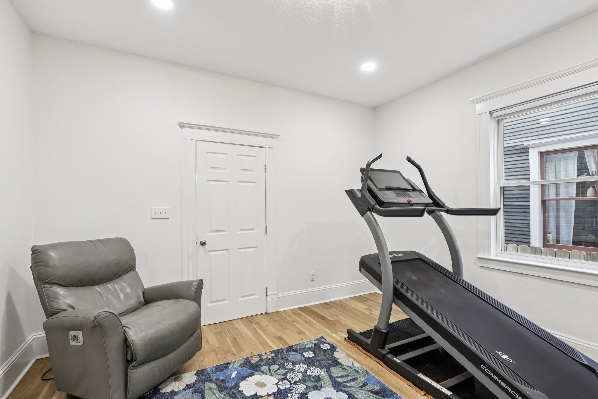 Hubbard St-S0704-022.jpg