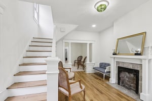 Hubbard St-S0704-011.jpg