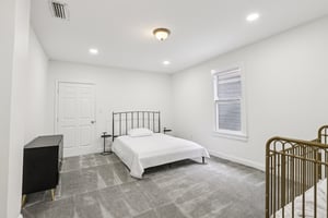 Hubbard St-S0704-031.jpg