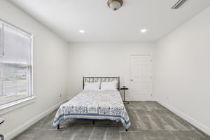 Hubbard St-S0704-035.jpg