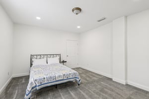 Hubbard St-S0704-037.jpg