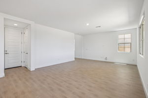 19412 S 214th Pl-S2507-008