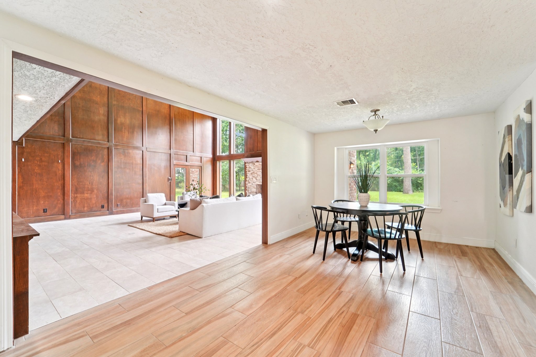 Whitewood Dr-S2606-016.jpg
