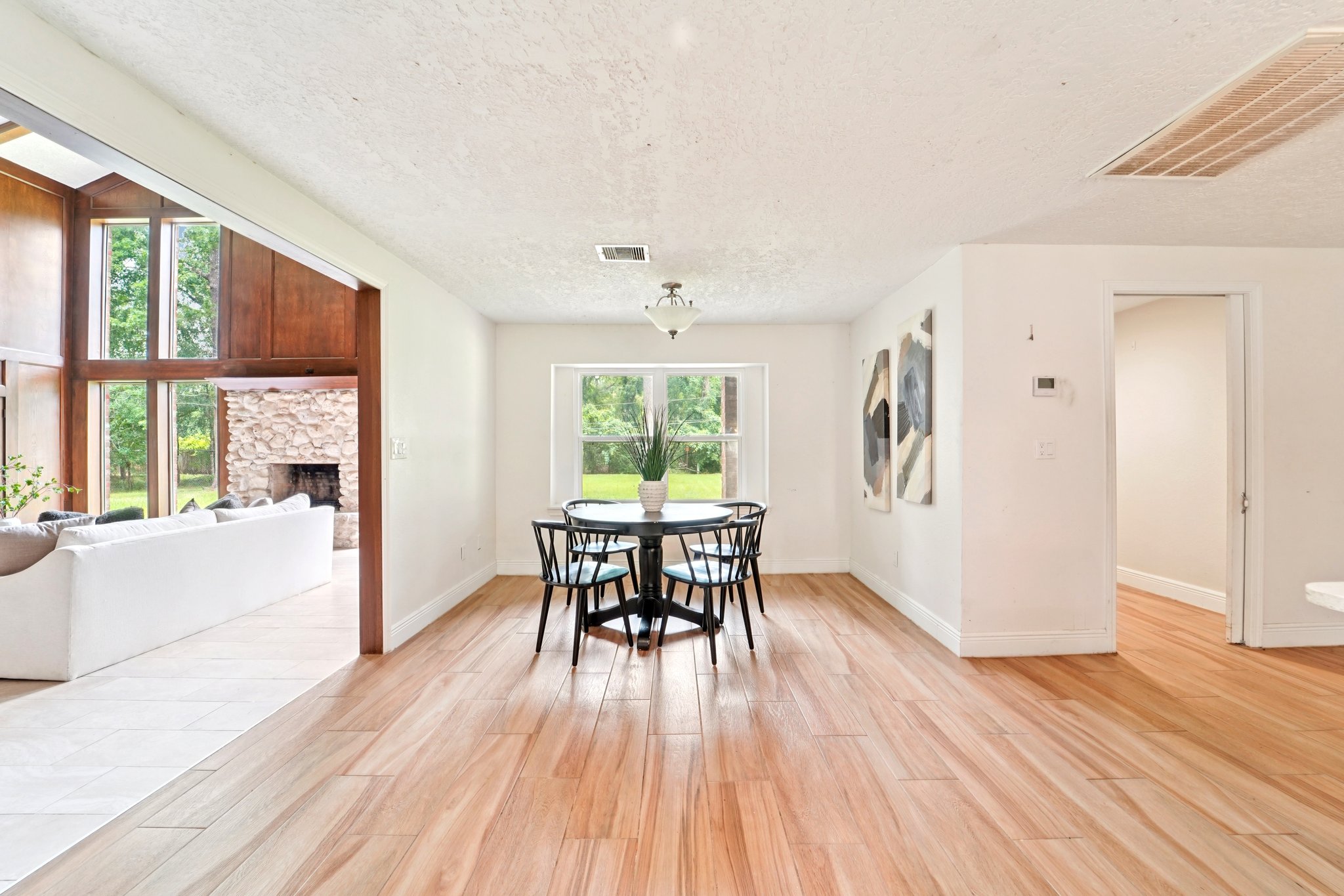 Whitewood Dr-S2606-017.jpg