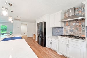 Whitewood Dr-S2606-027.jpg
