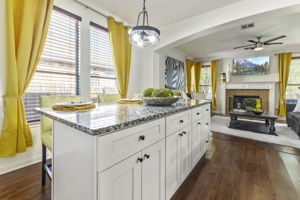 Living/Dining Room