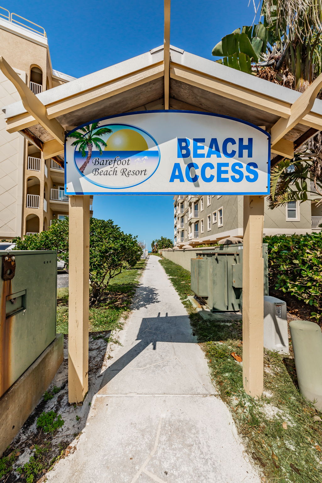 24-Barefoot Beach Resort Beach Access