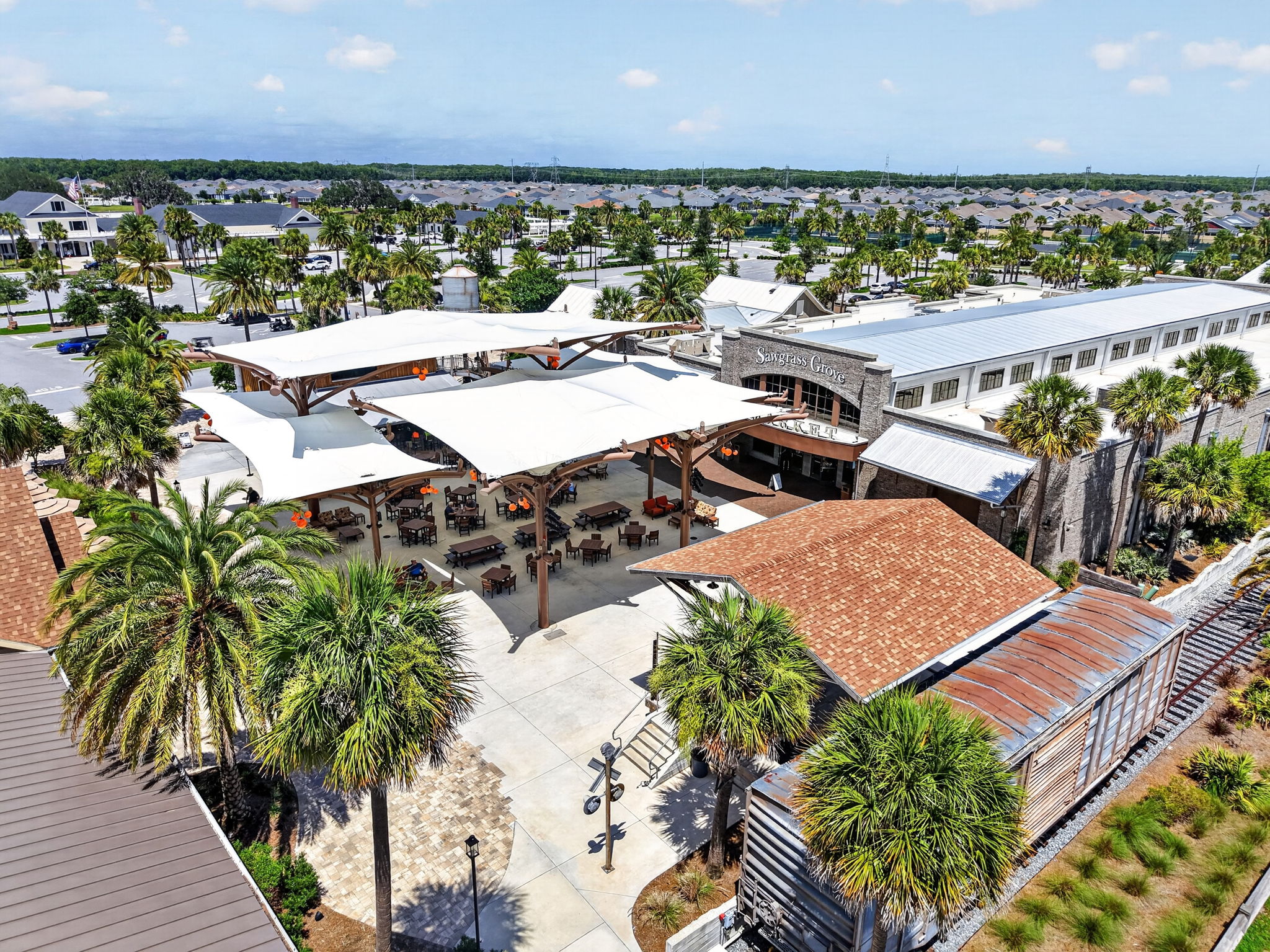Nearby Sawgrass Grove