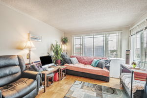 010_ 1942 Jennings St  