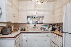 012_ 1942 Jennings St  