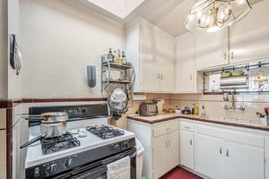 015_ 1942 Jennings St  
