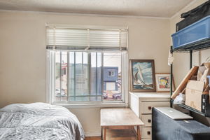 032_ 1942 Jennings St  