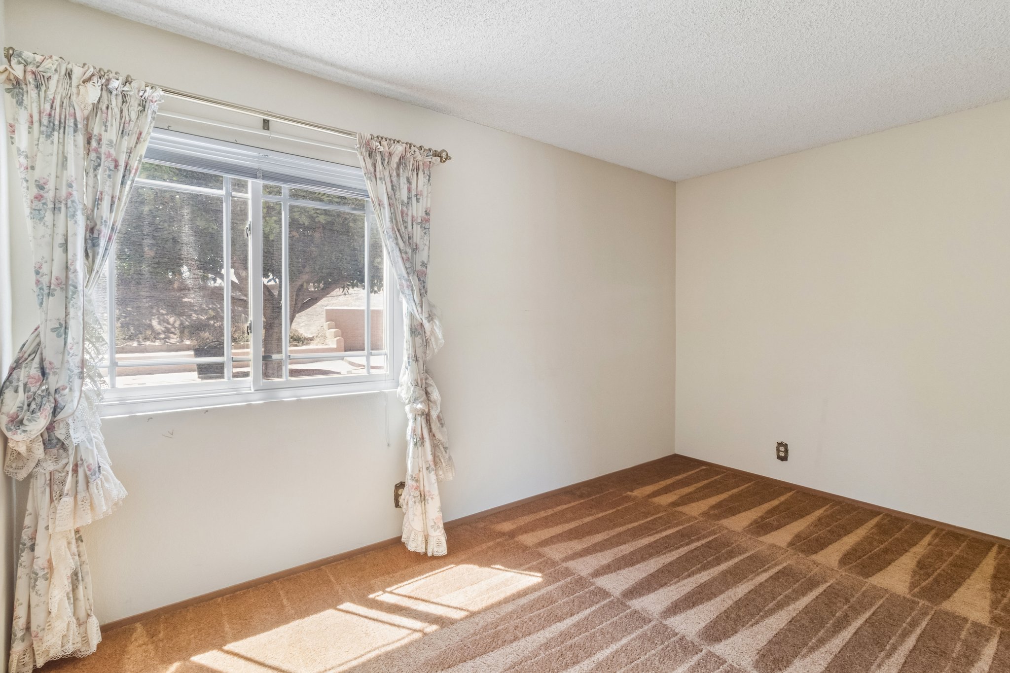 Parkland Way-S1908-022.jpg