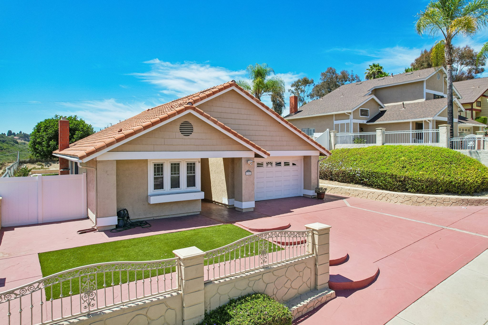 Parkland Way-S1908-038.jpg