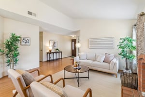 Parkland Way-S1908-005.jpg