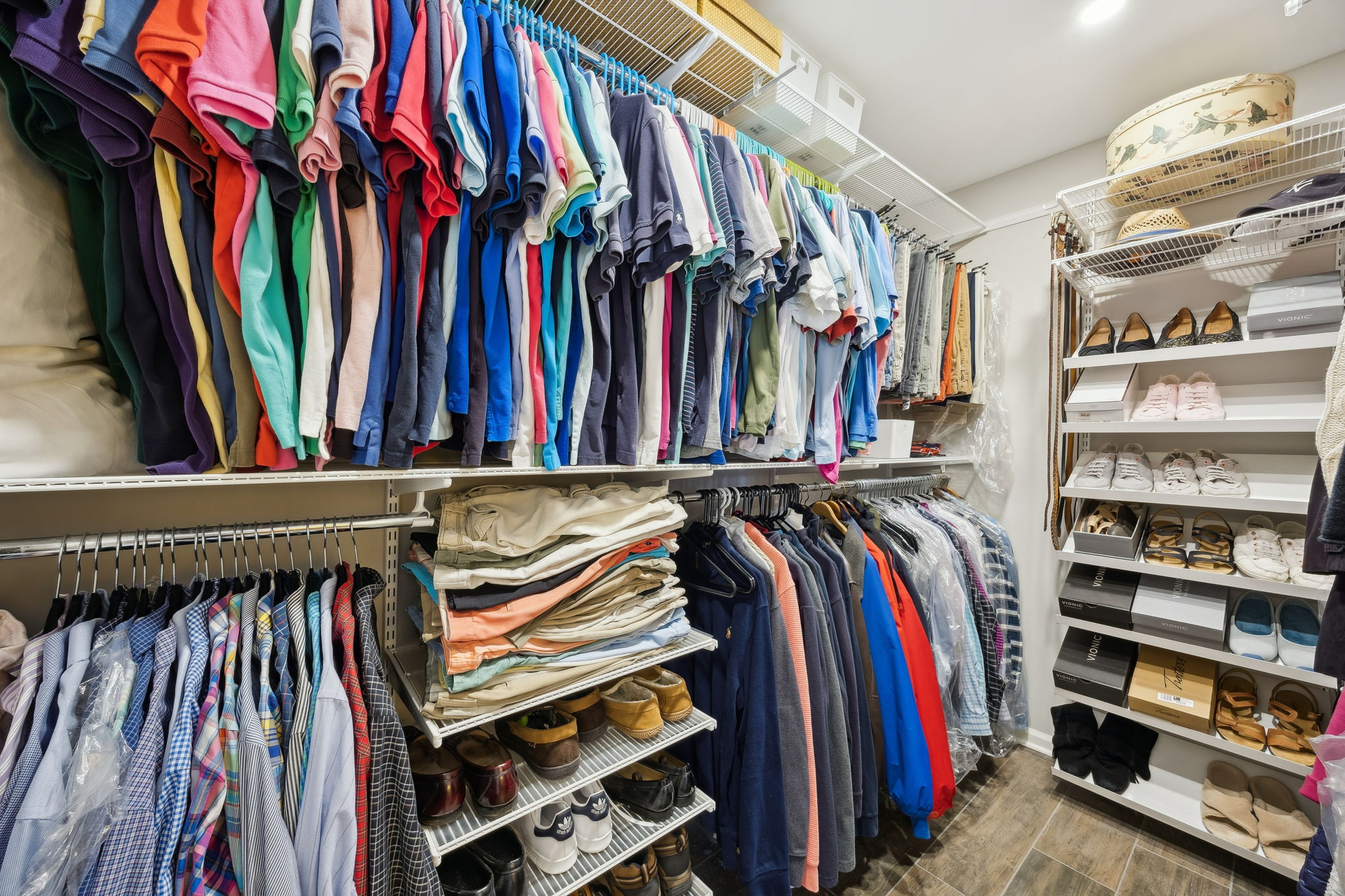 Primary Bedroom Closet