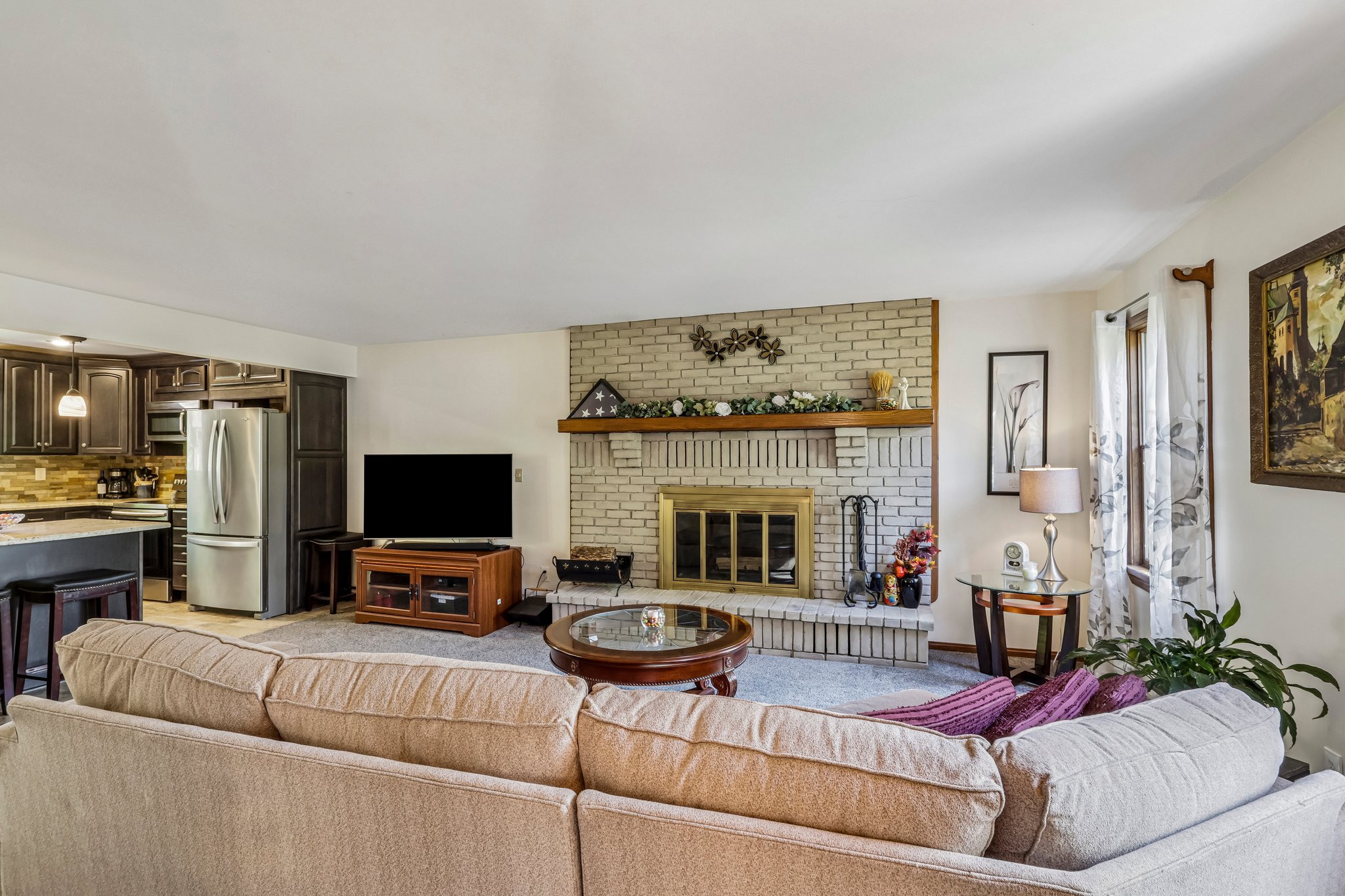 W Edgerton Rd-S1610-007.jpg