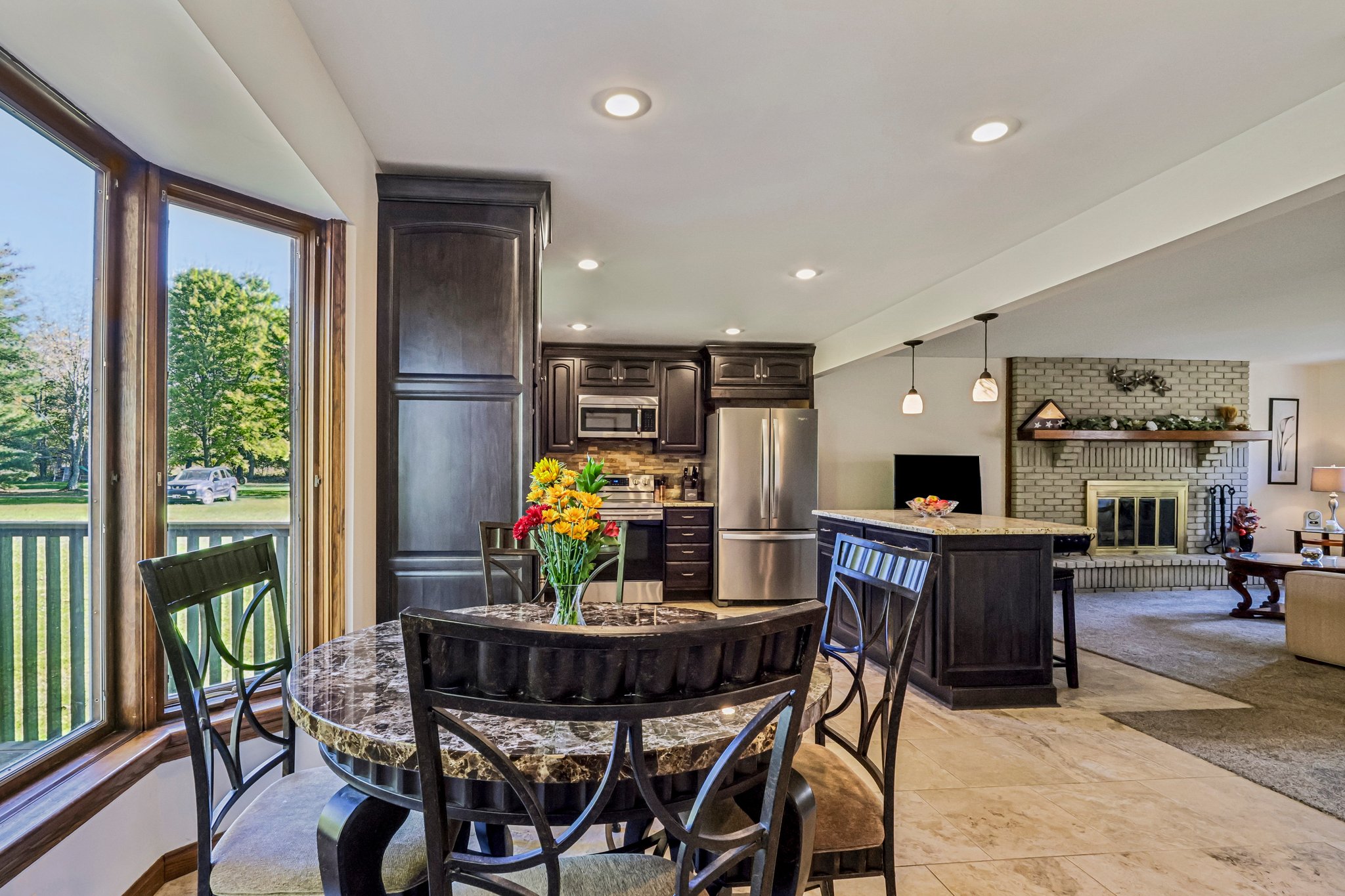 W Edgerton Rd-S1610-013.jpg