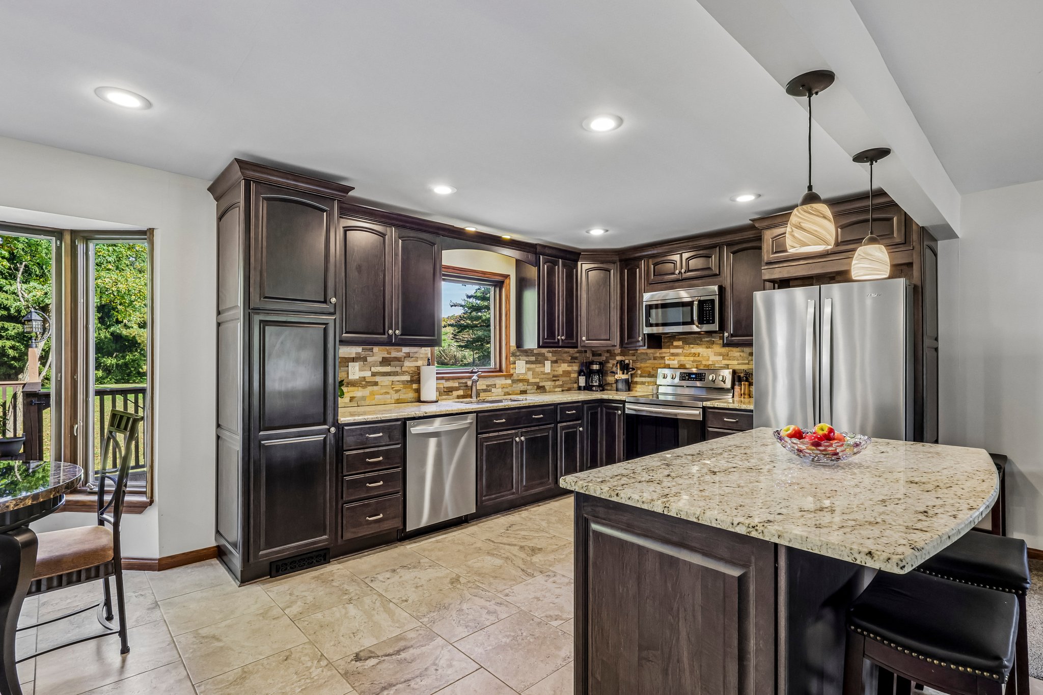 W Edgerton Rd-S1610-021.jpg