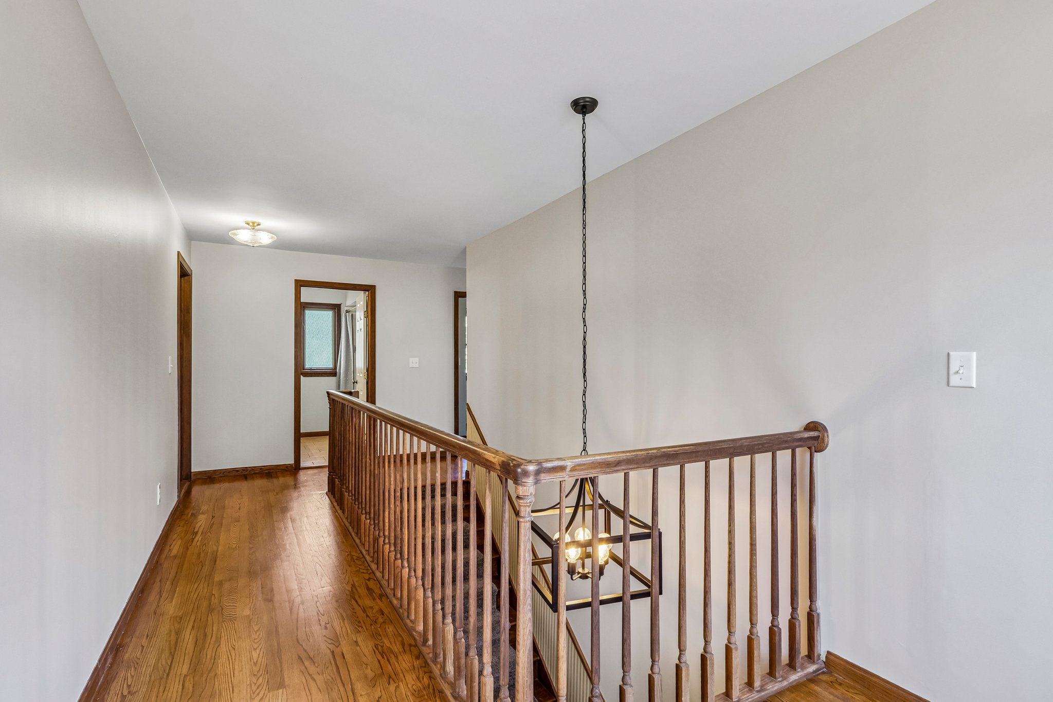 W Edgerton Rd-S1610-035.jpg
