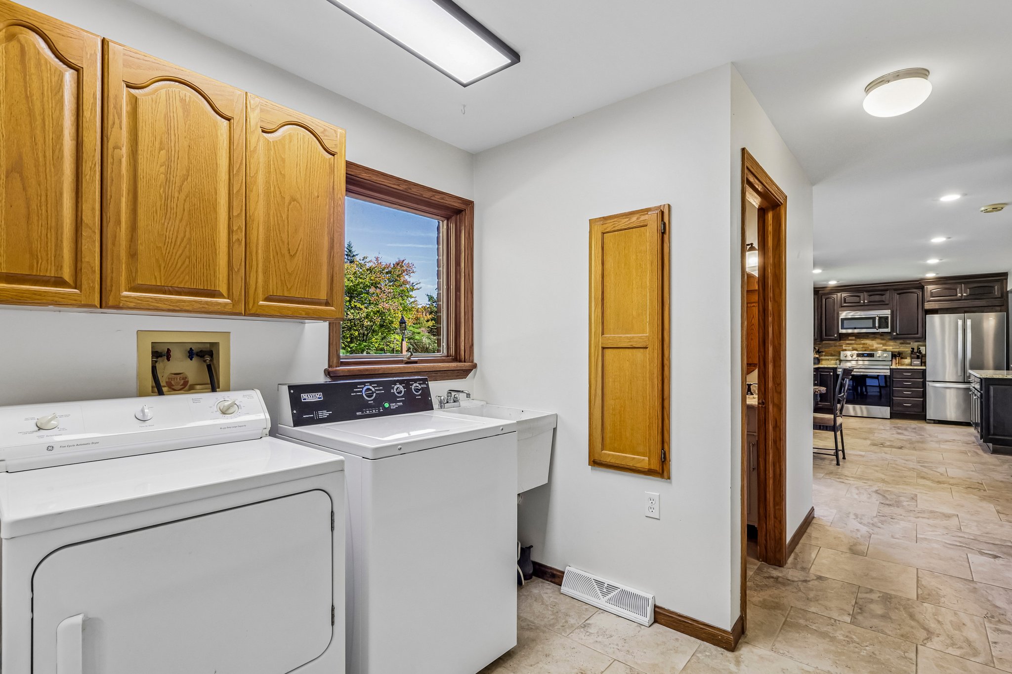 W Edgerton Rd-S1610-046.jpg