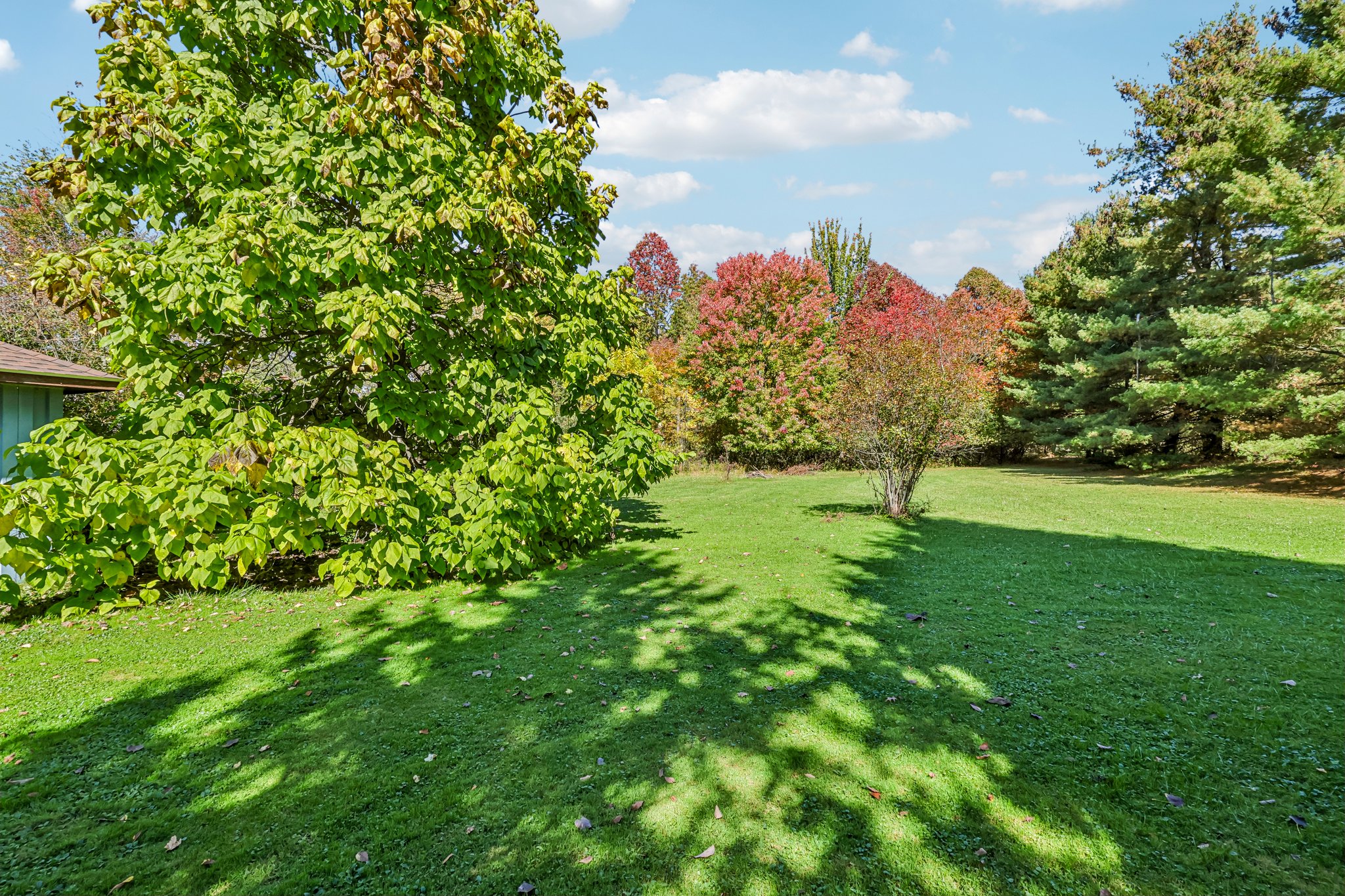 W Edgerton Rd-S1610-056.jpg