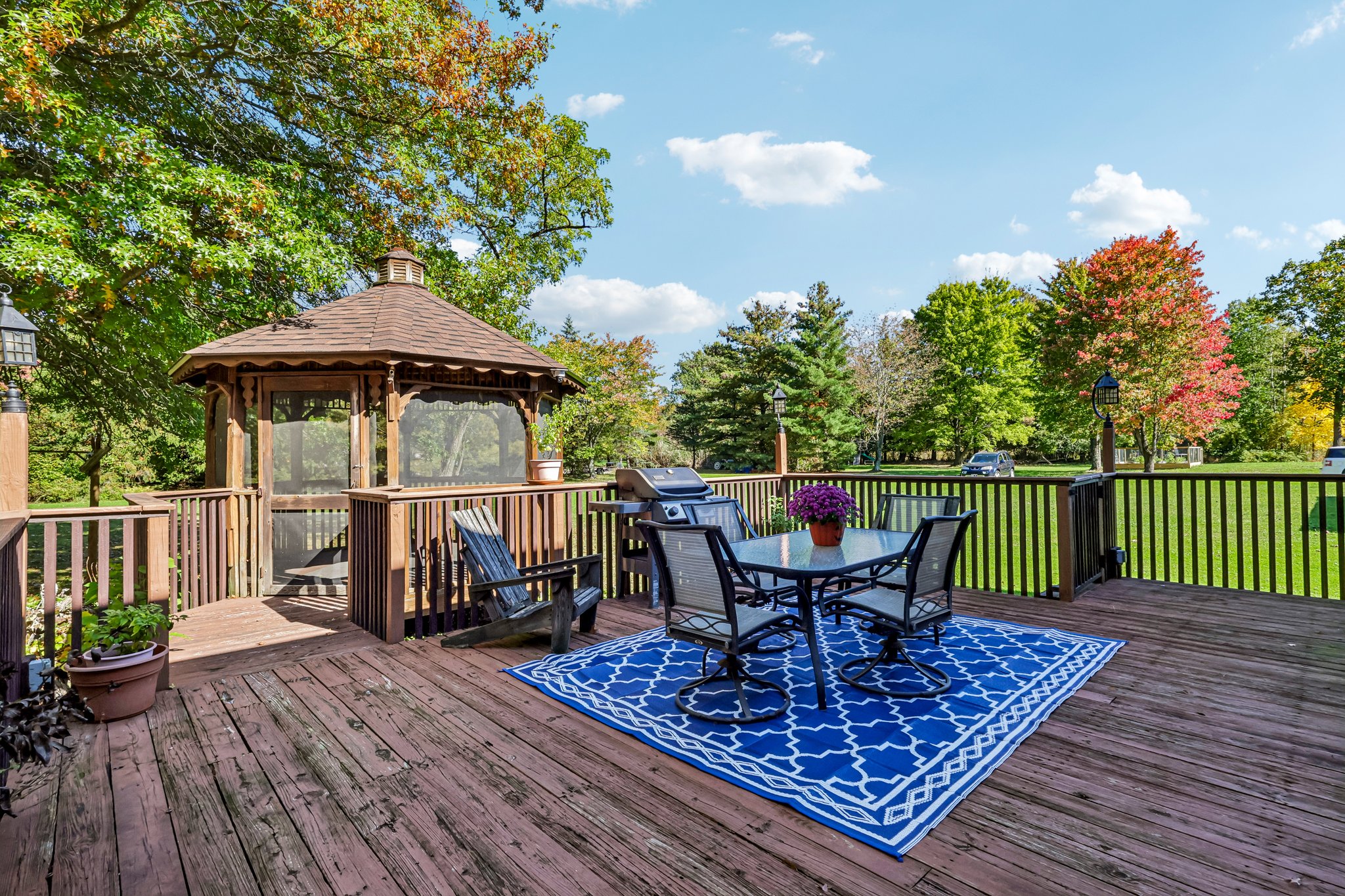 W Edgerton Rd-S1610-057.jpg