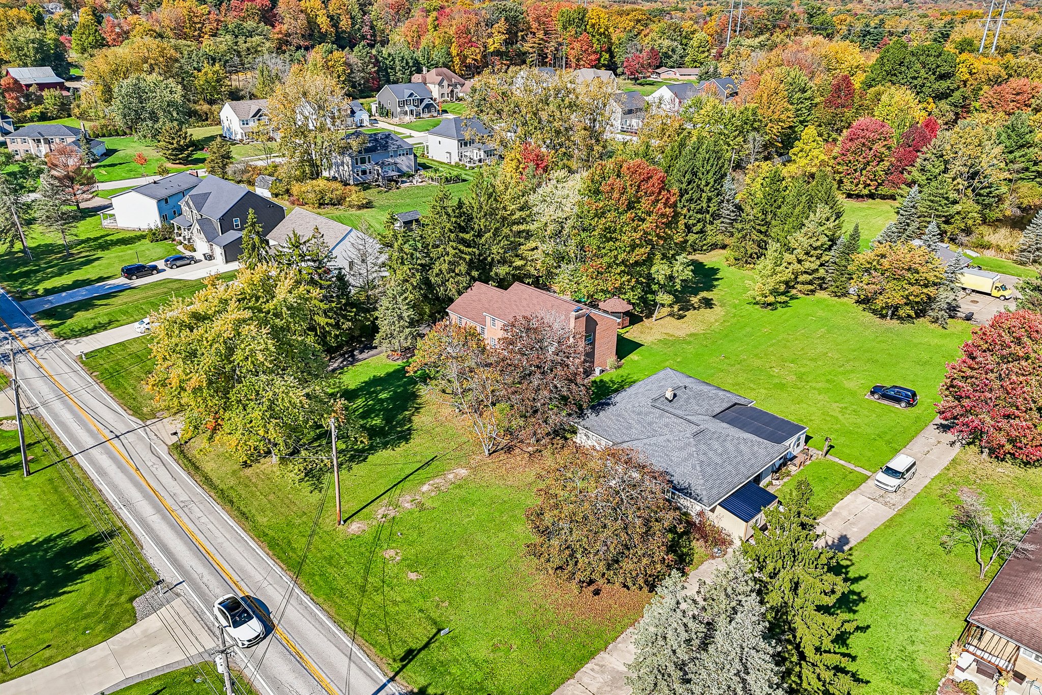 W Edgerton Rd-S1610-062.jpg