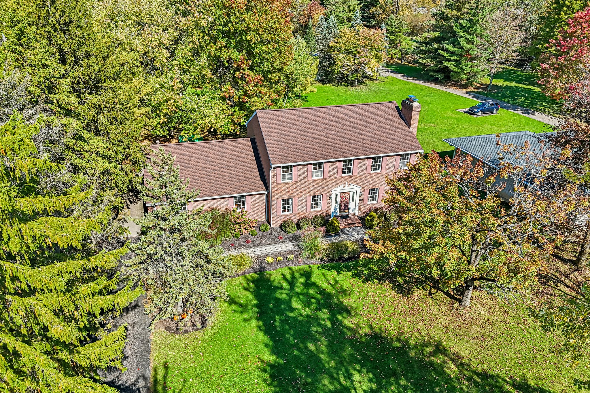 W Edgerton Rd-S1610-068.jpg