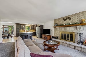 W Edgerton Rd-S1610-008.jpg