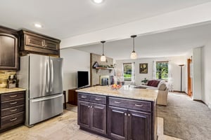 W Edgerton Rd-S1610-023.jpg