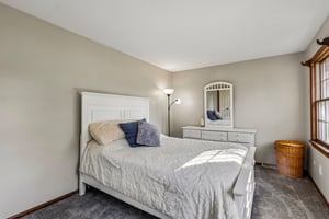 W Edgerton Rd-S1610-031.jpg