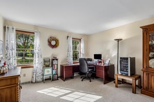 W Edgerton Rd-S1610-042.jpg