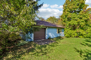 W Edgerton Rd-S1610-054.jpg