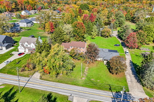 W Edgerton Rd-S1610-063.jpg