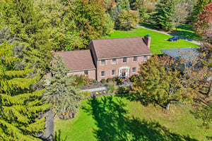 W Edgerton Rd-S1610-068.jpg