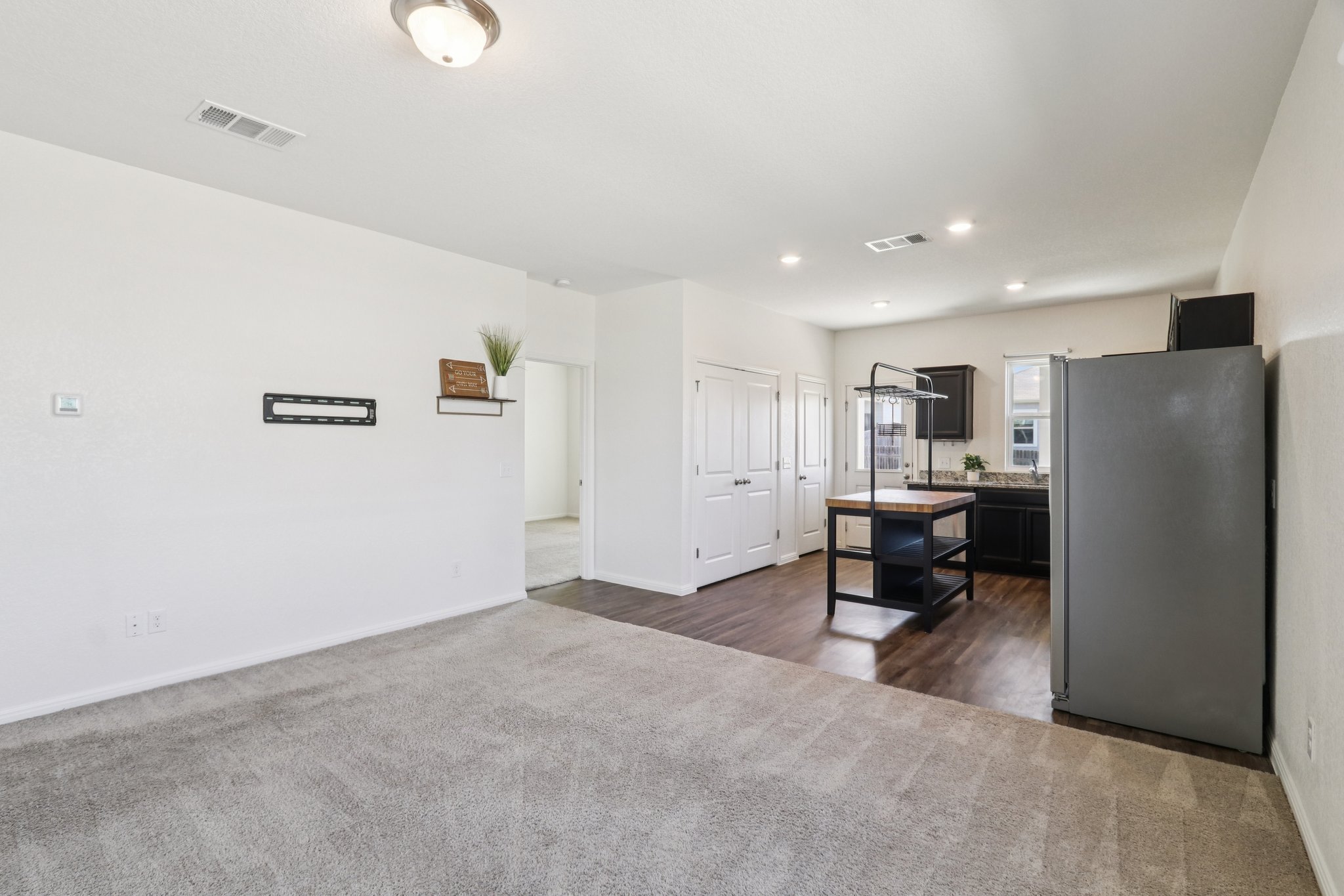 Cloudy Bay Dr-S1109-013.jpg