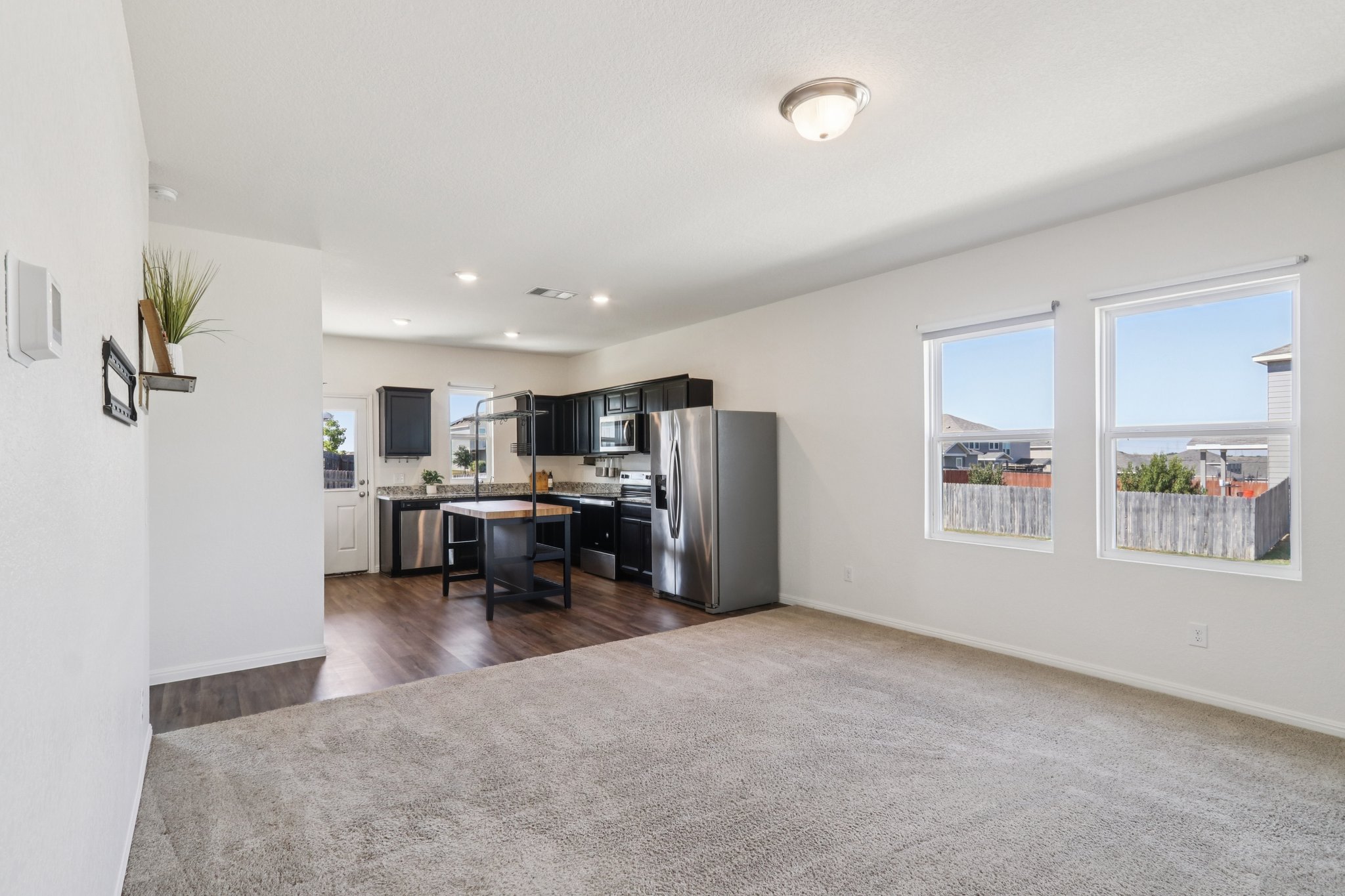 Cloudy Bay Dr-S1109-015.jpg