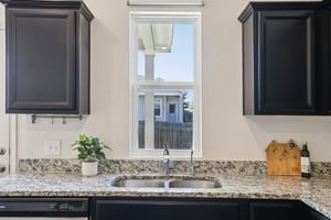 Cloudy Bay Dr-S1109-019.jpg