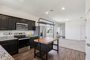 Cloudy Bay Dr-S1109-020.jpg