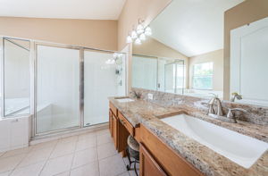 Master Bathroom1a