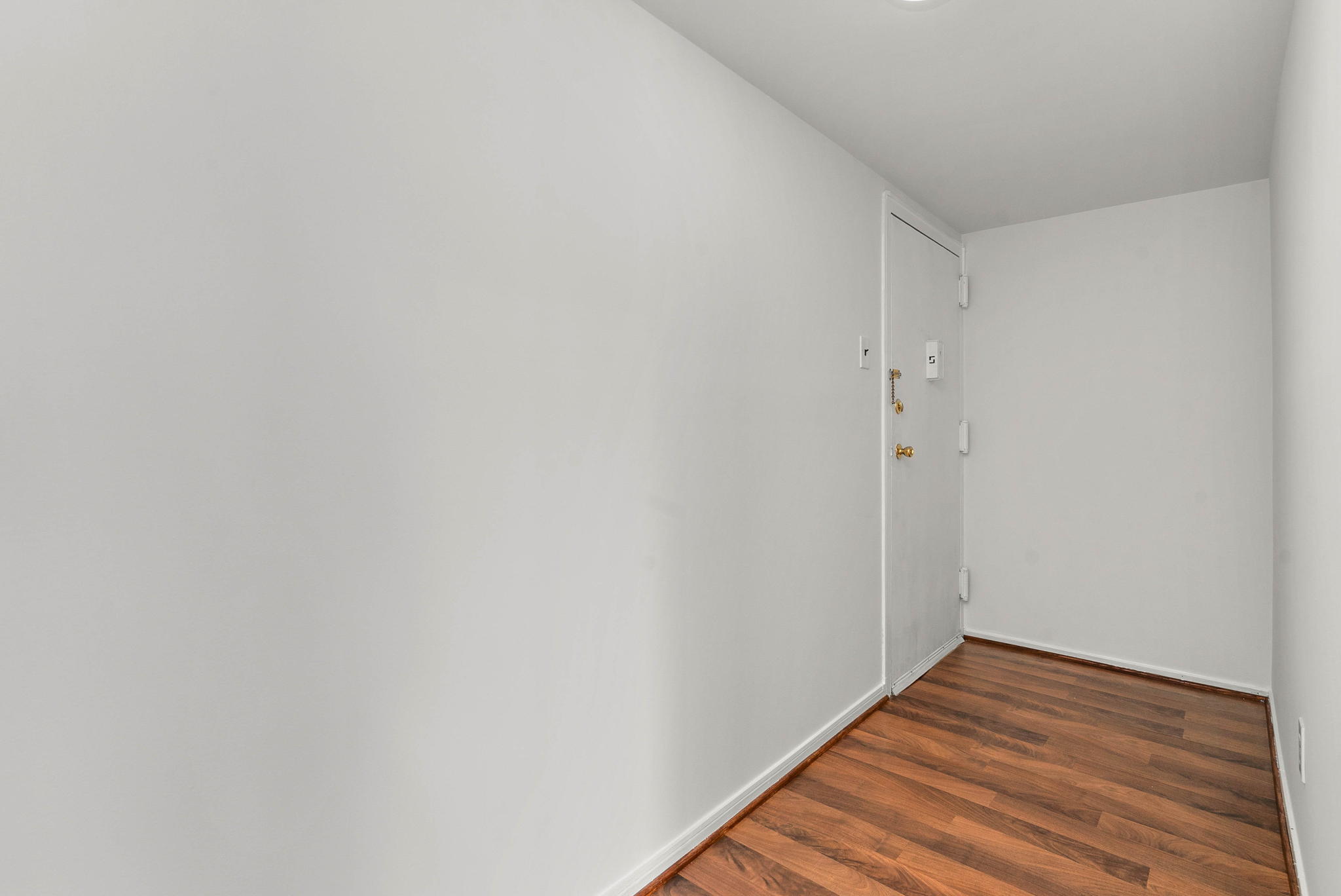 19427 Brassie Pl, Montgomery Village, MD 20886, USA Photo 5