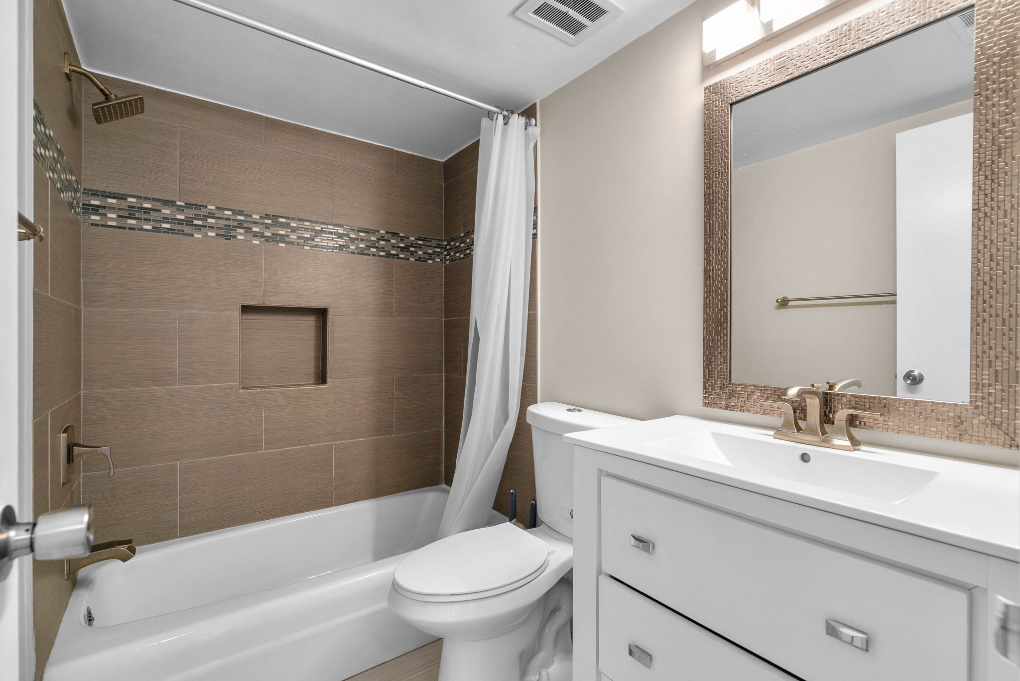 19427 Brassie Pl, Montgomery Village, MD 20886, USA Photo 20