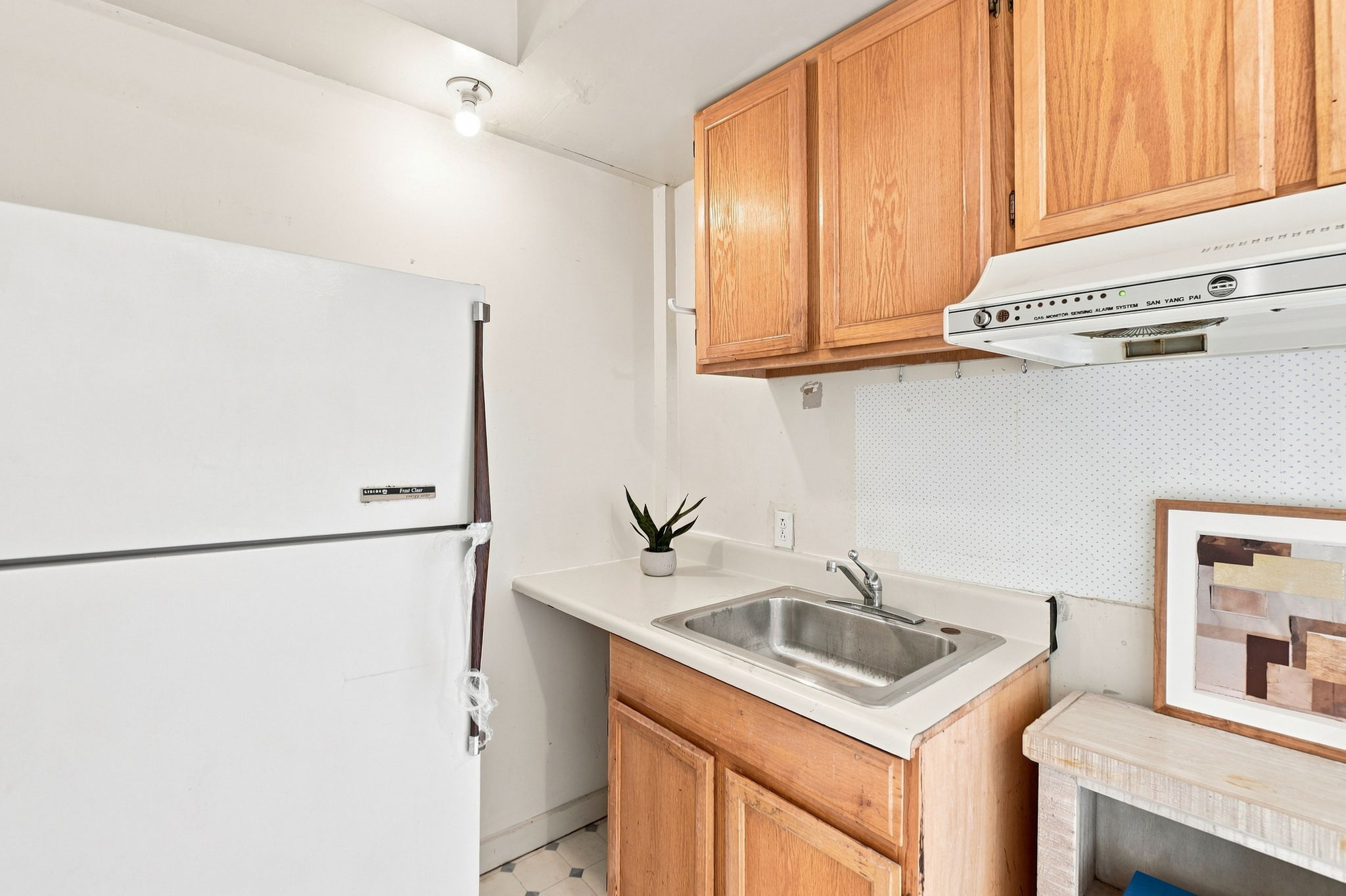 014_F8_1943 35th Ave
