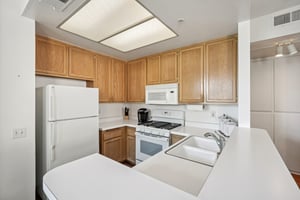 Rue De Valore 12L-017.jpg