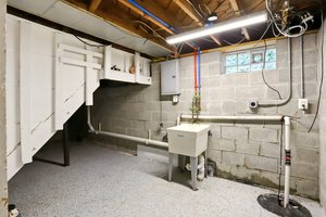  Photo 35