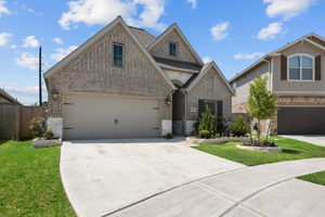 19439 Golden Lariat Dr, Tomball, TX 77377, USA Photo 2