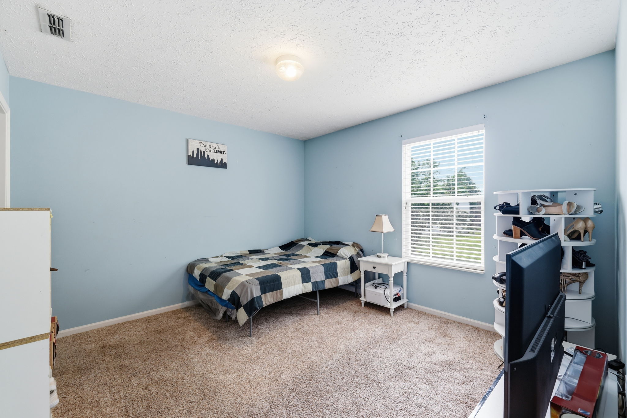 19448 Roudebush Blvd_022