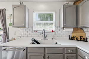 19448 Roudebush Blvd_012