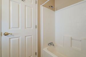  Photo 39